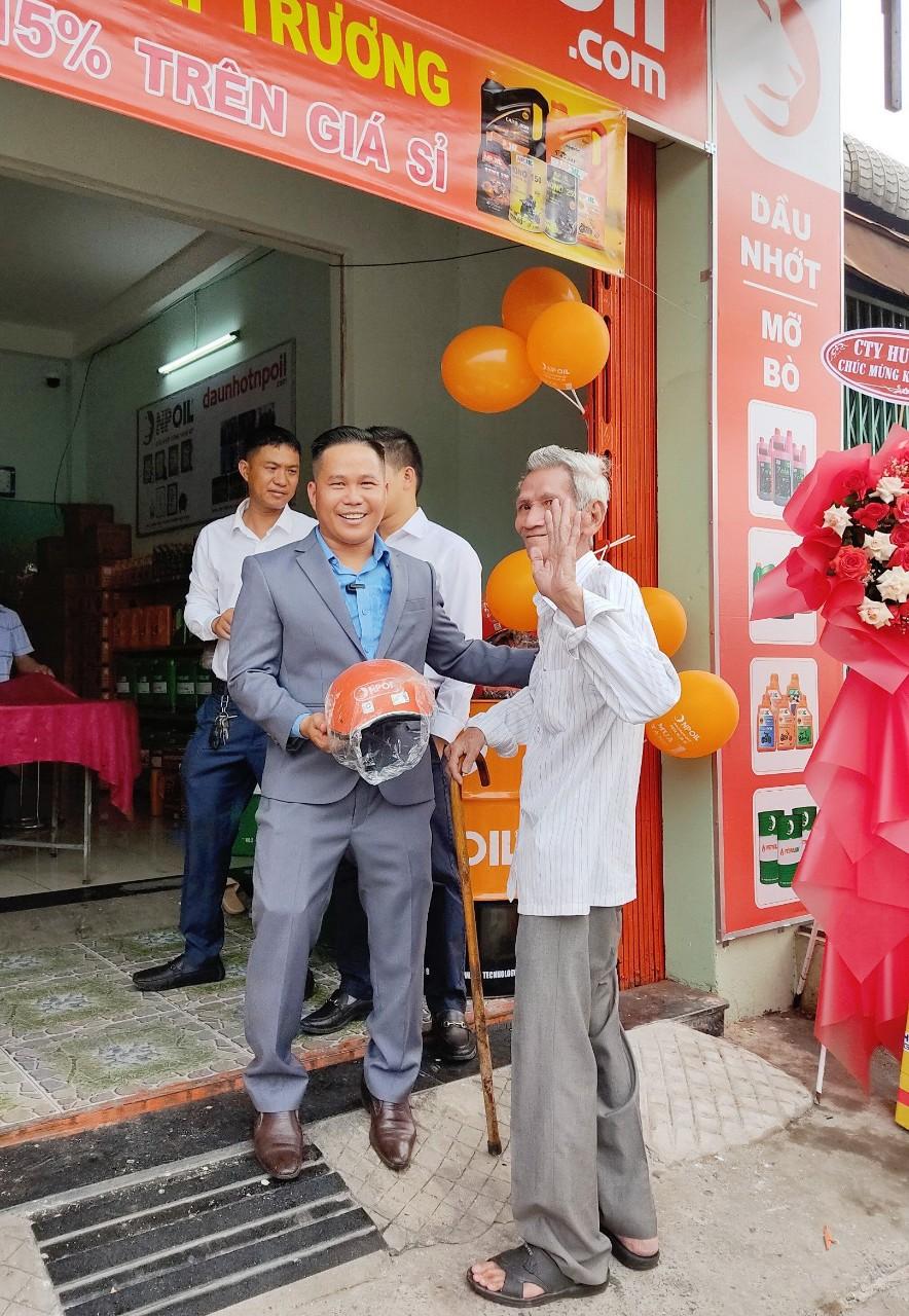 khai truong nha phan phoi dau nhot npoil cat tuong kv hoc mon 7795 14