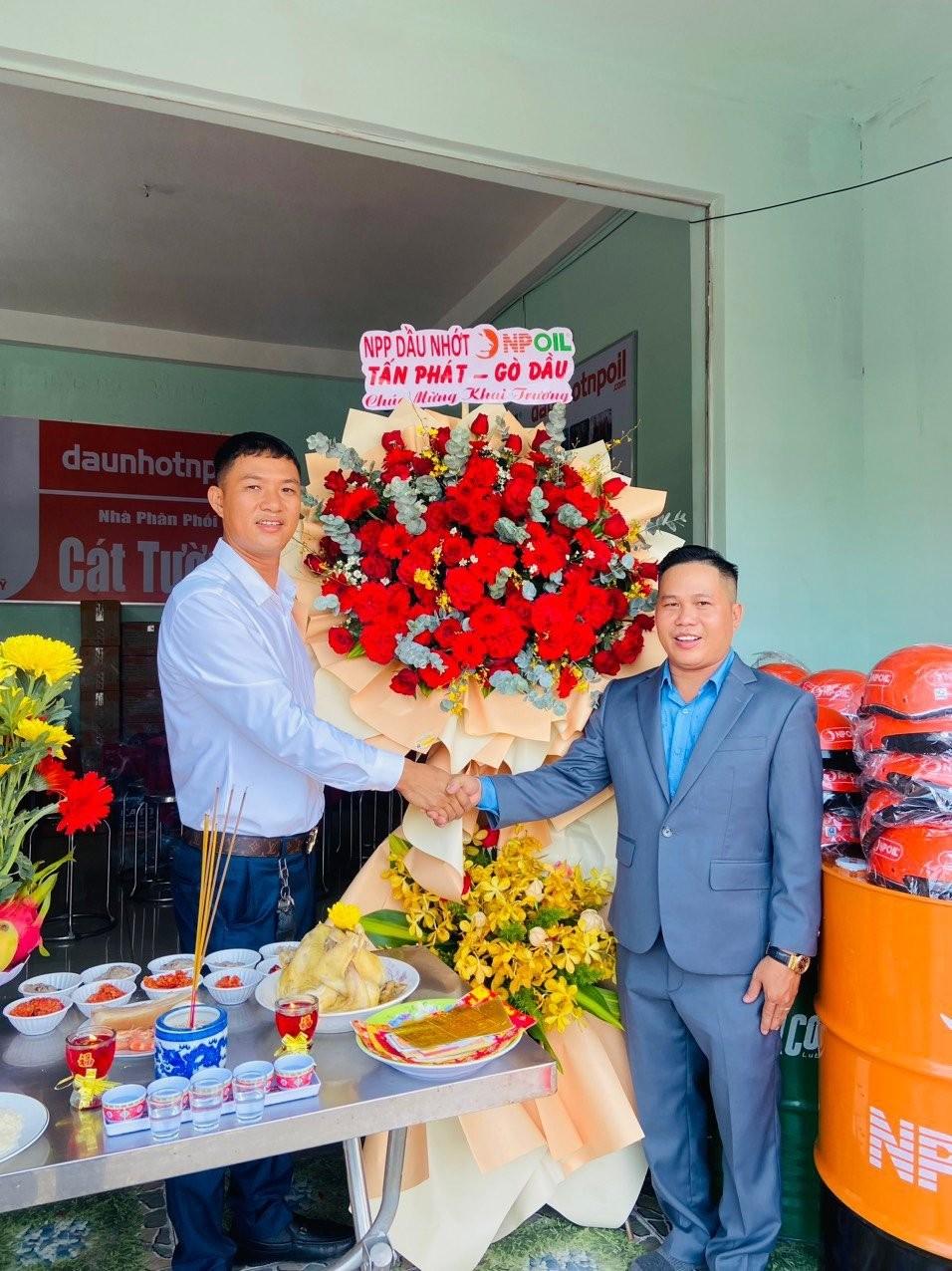 khai truong nha phan phoi dau nhot npoil cat tuong kv hoc mon 7795 4