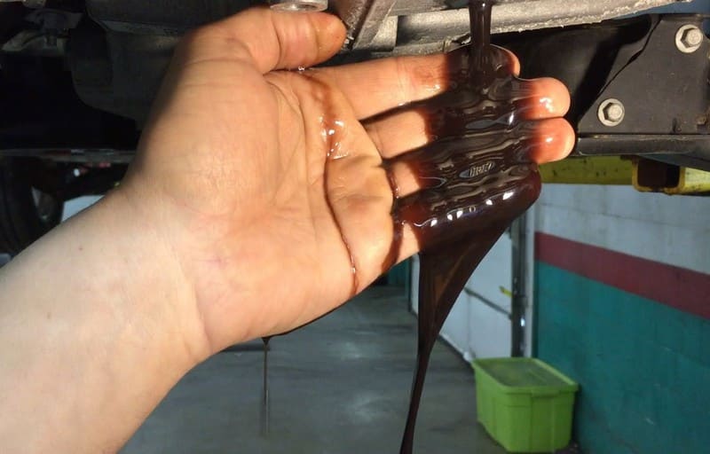 Nhớt Xe Máy Bị đen Nhanh