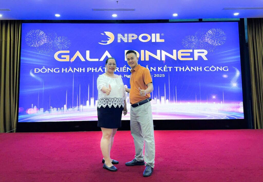 Gala Dinner NPOIL Miền Bắc 2025 10 Khách Hàng Khu Vực Miền Bắc.