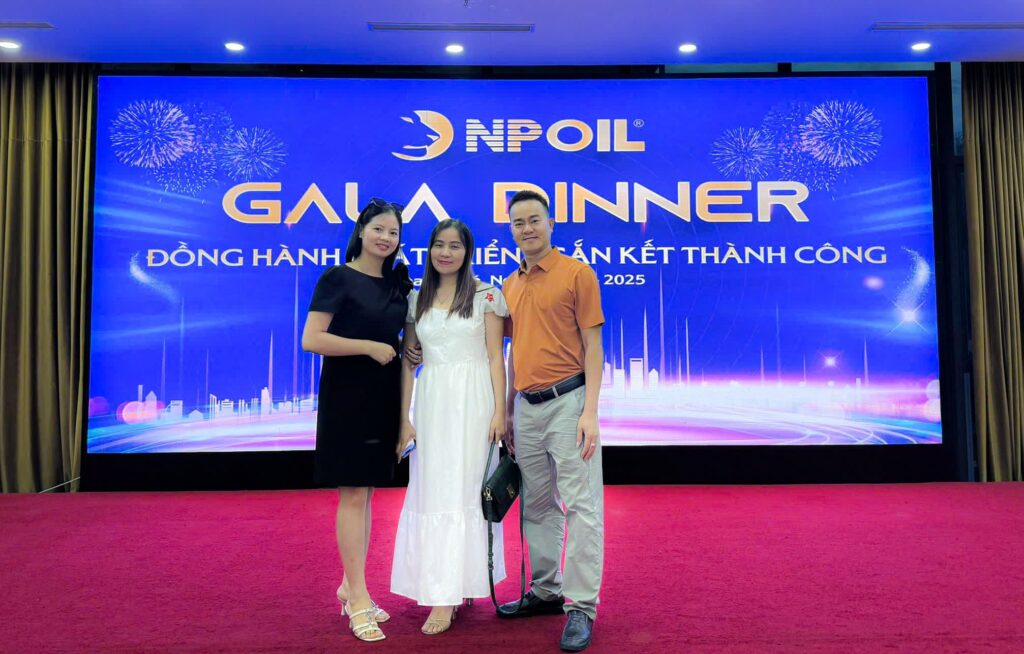 Gala Dinner NPOIL Miền Bắc 2025 7 Khách Hàng Miền Bắc Hội Tụ