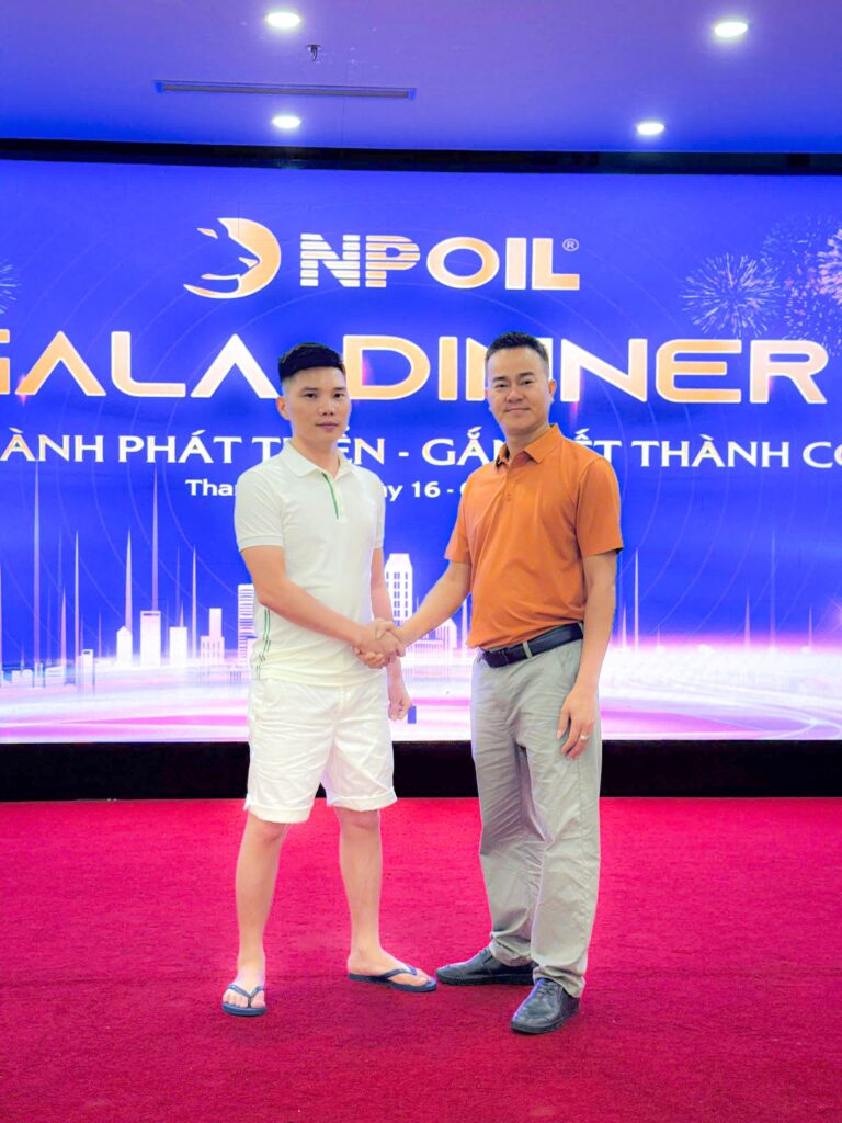 Gala Dinner NPOIL Miền Bắc 2025 12 Ông Phan Thảo Và Giám Sát Miền Bắc
