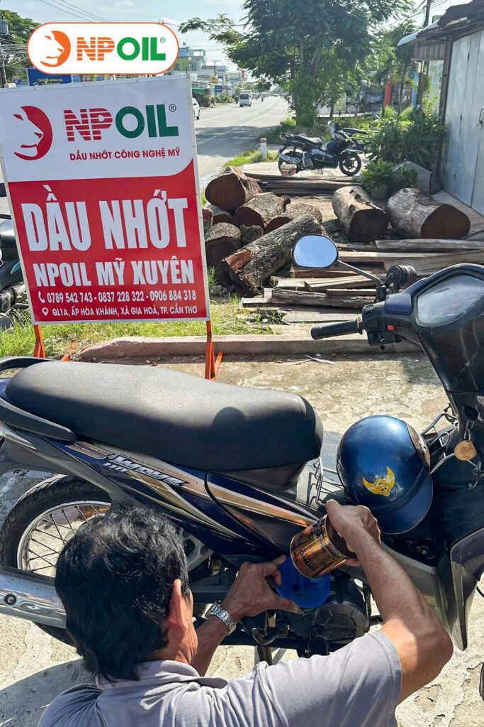 Thay Nhớt Xe định Kỳ Giúp Xe Máy Luôn Vận Hành ổn định Và êm ái
