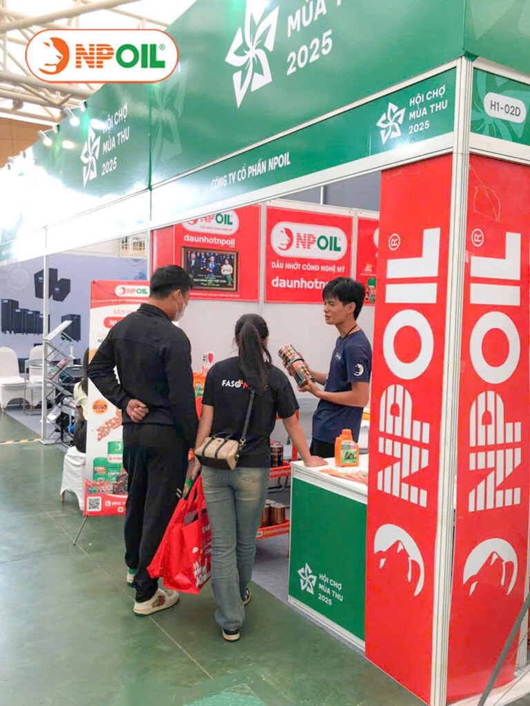 DẦU NHỚT NPOIL GÓP MẶT TẠI HỘI CHỢ MÙA THU 2025 – BƯỚC TIẾN MỚI TRONG HÀNH TRÌNH “BÔI TRƠN MỌI CHUYỂN ĐỘNG” 11 Npoil Rực Rỡ Tại Hội Chợ Mùa Thu 2025