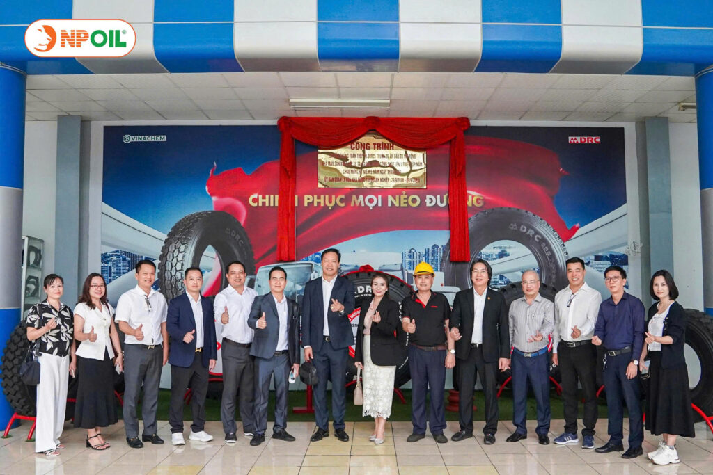 Dầu nhớt NPOIL đồng hành cùng CLB Sao Vàng Đất Việt thúc đẩy “Hợp tác nội khối – Lan tỏa giá trị doanh nghiệp Việt” 1 Thành Viên Hội Doanh Nghiệp Sao VÀng ĐẤt ViỆt Tại Drc