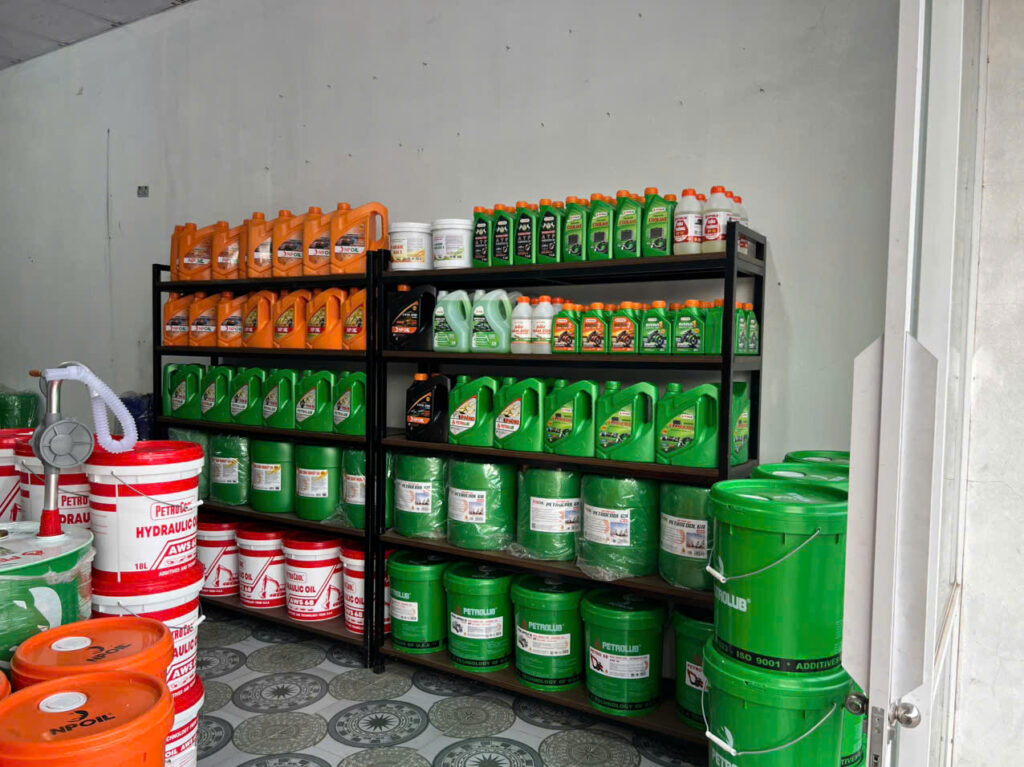 CÁc SẨn PhẨm DẦu NhỚt Xe MÁy VÀ Ô TÔ