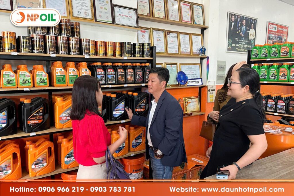 HỘi Doanh NhÂn SÀi GÒn GhÉ ThĂm & LÀm ViỆc TẠi VĂn PhÒng Npoil HỒ ChÍ Minh (4)